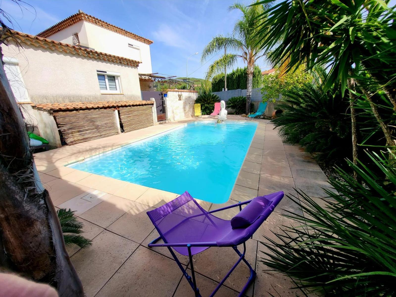Casa Leone 83 Apartment Sollies Pont Bagian luar foto