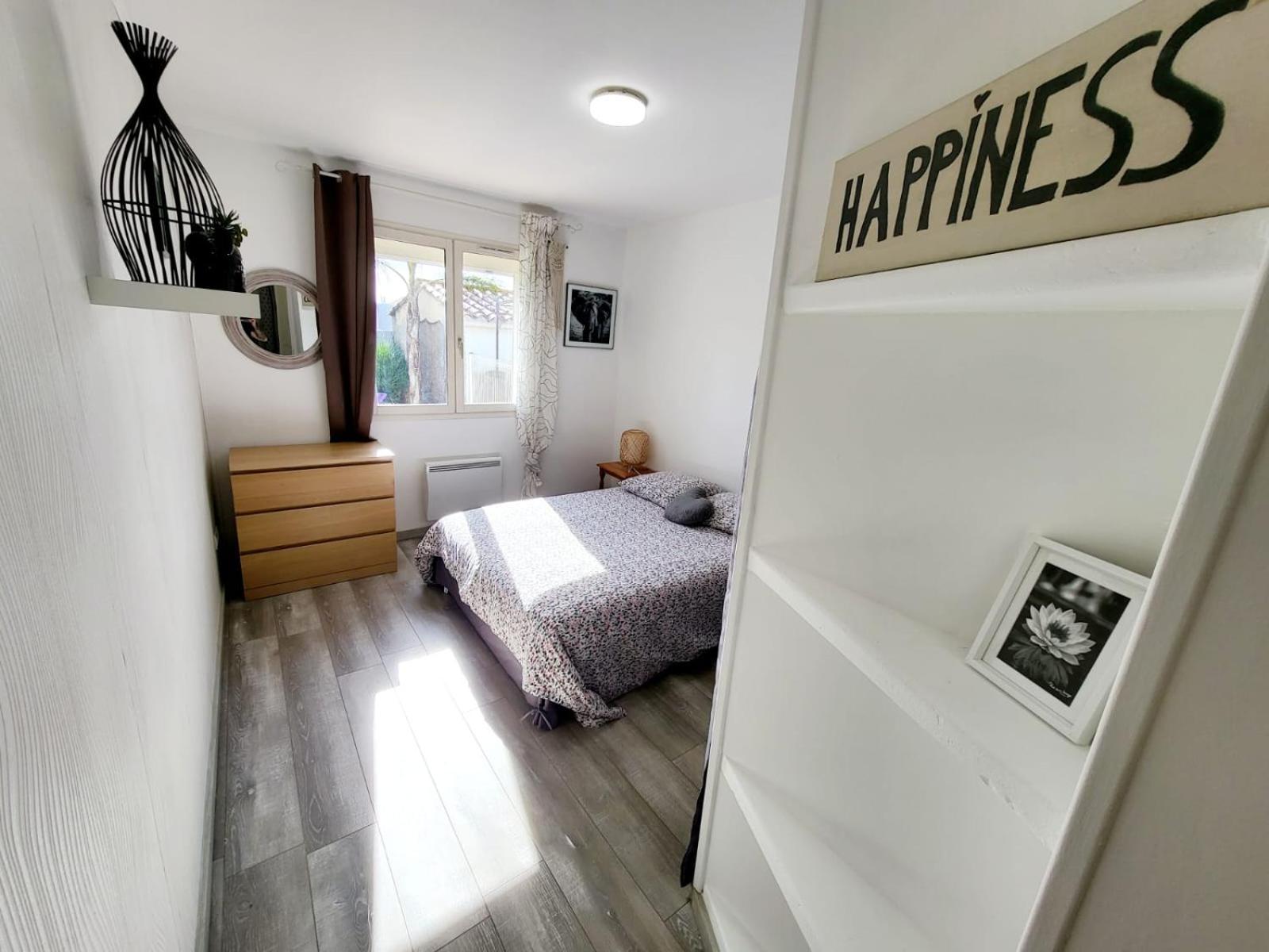Casa Leone 83 Apartment Sollies Pont Bagian luar foto